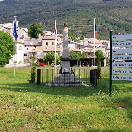 La Fischaumiere Panzió Soleilhas Kültér fotó