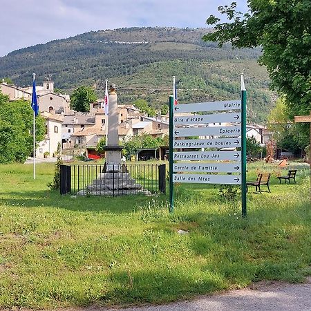 La Fischaumiere Panzió Soleilhas Kültér fotó