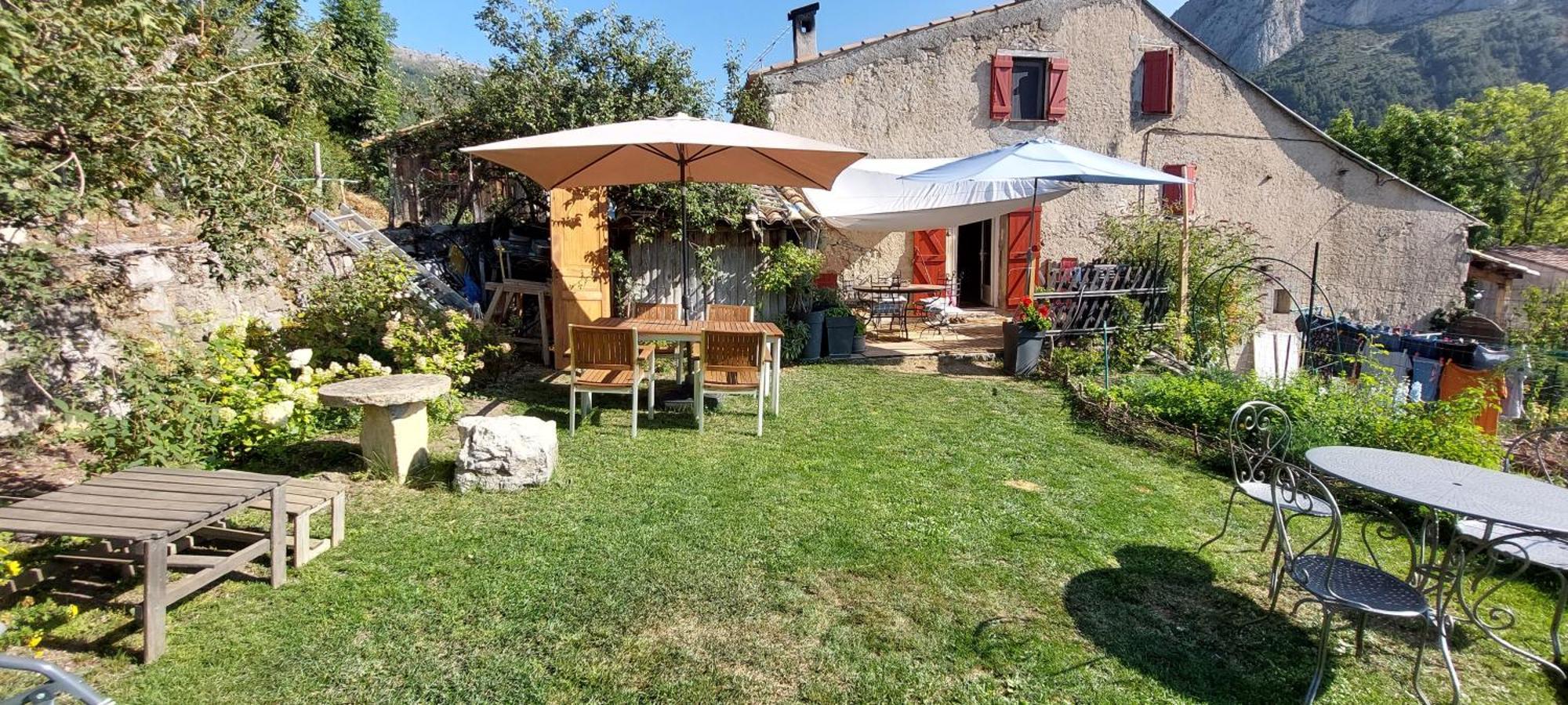 La Fischaumiere Panzió Soleilhas Kültér fotó